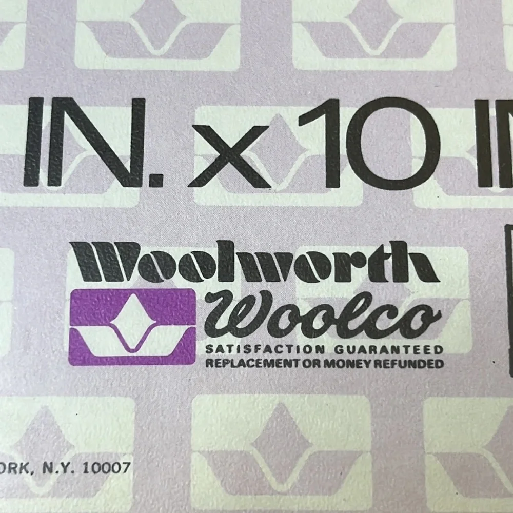 Vintage 1972 ornate Hollywood Regency photo frame Woolworth Woolco 8 x 10